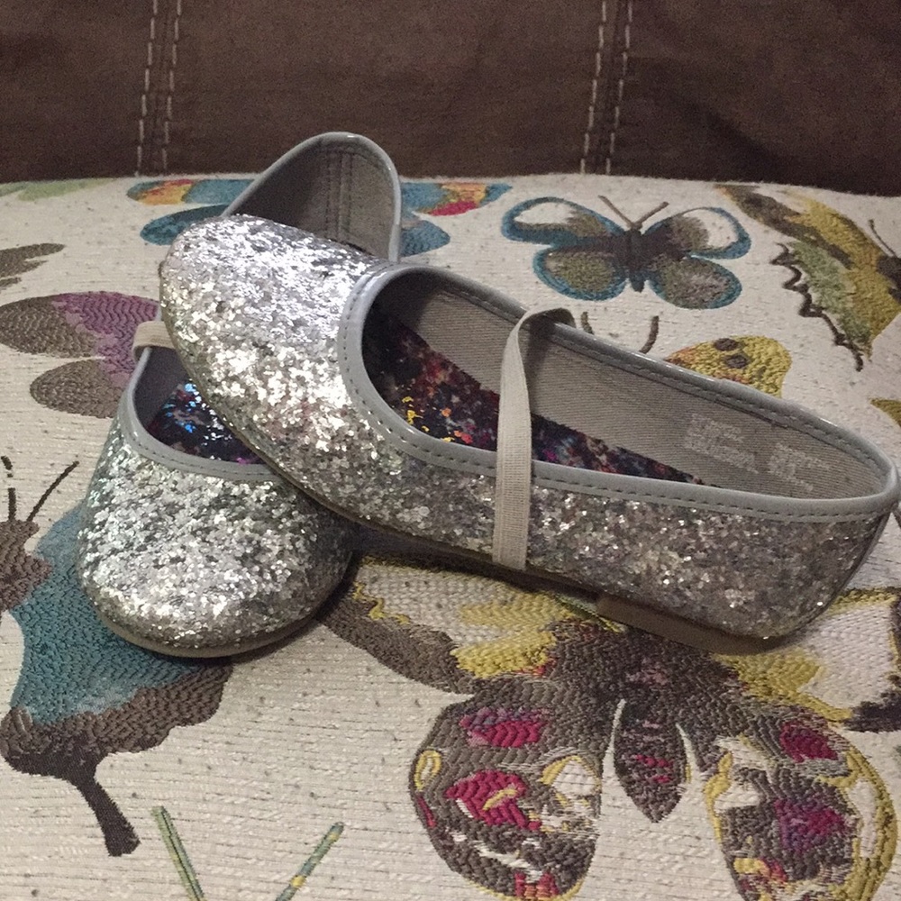 🦄Size 11 toddler girls shoes🎀🤩